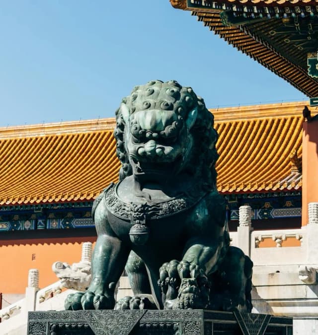 estatua de leon chino